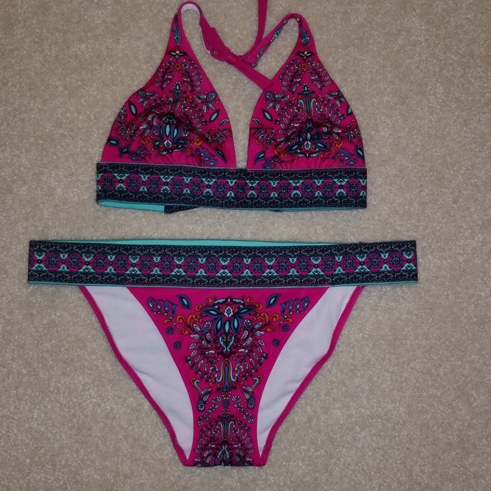 NWOT magenta paisley Victoria's Secret bikini